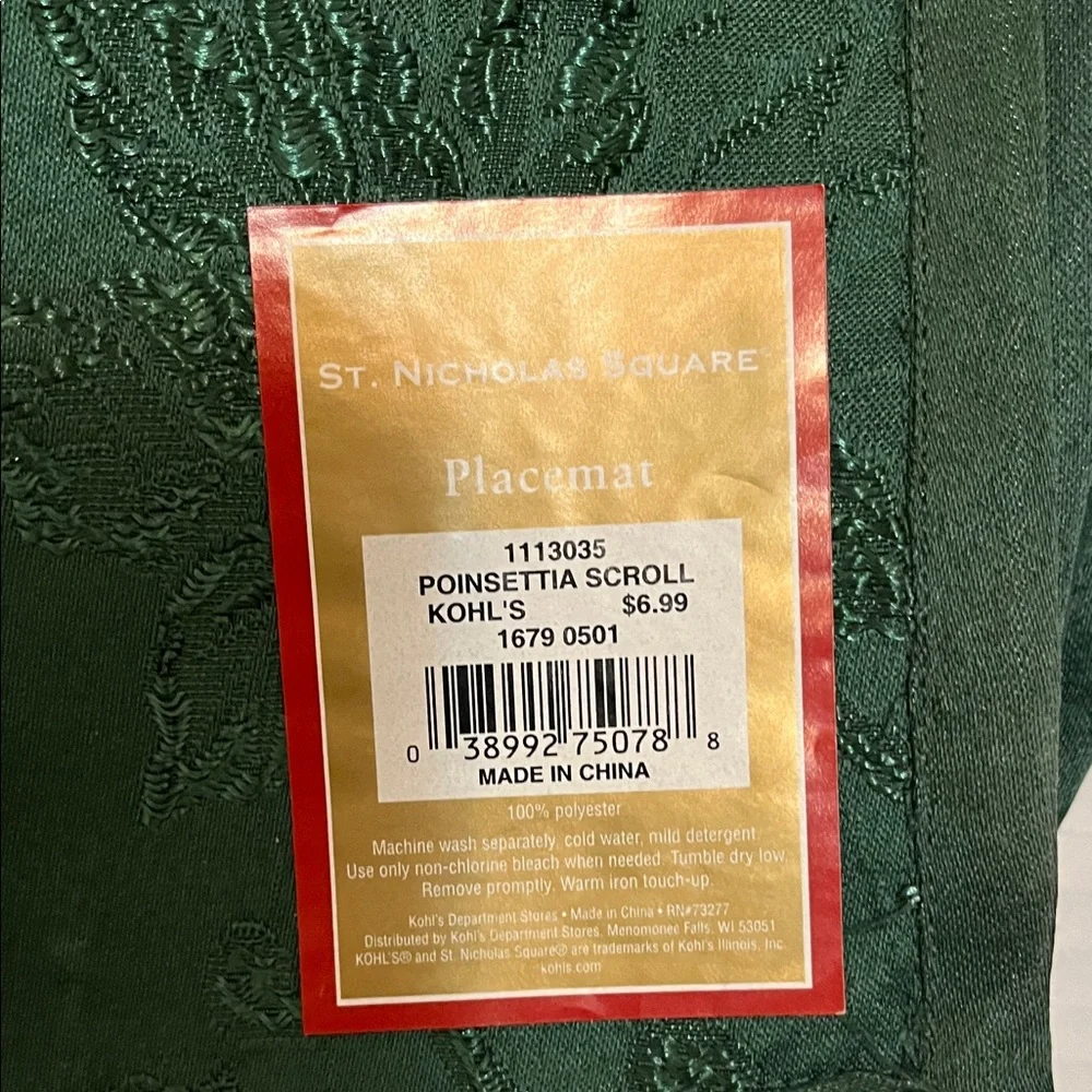 St. Nicholas Square Table Placemats Green Set of 5 Poinsettia Scroll